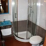 Otel Toffa Place In 2*