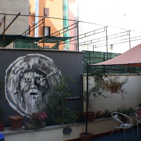 Szálloda Toffa Place In 2*