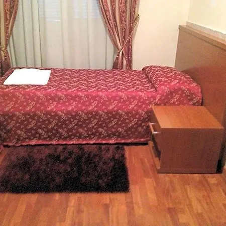 Szálloda Toffa Place In 2*