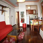 Toffa Place In ホテル 2*