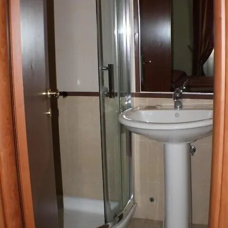 Toffa Place In Hotel Rzym